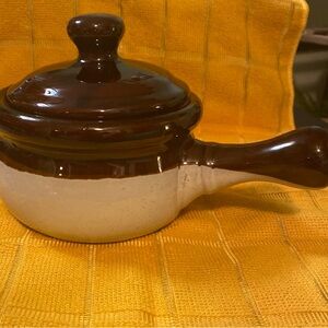 Brittany brown & tan stoneware French onion soup bowl